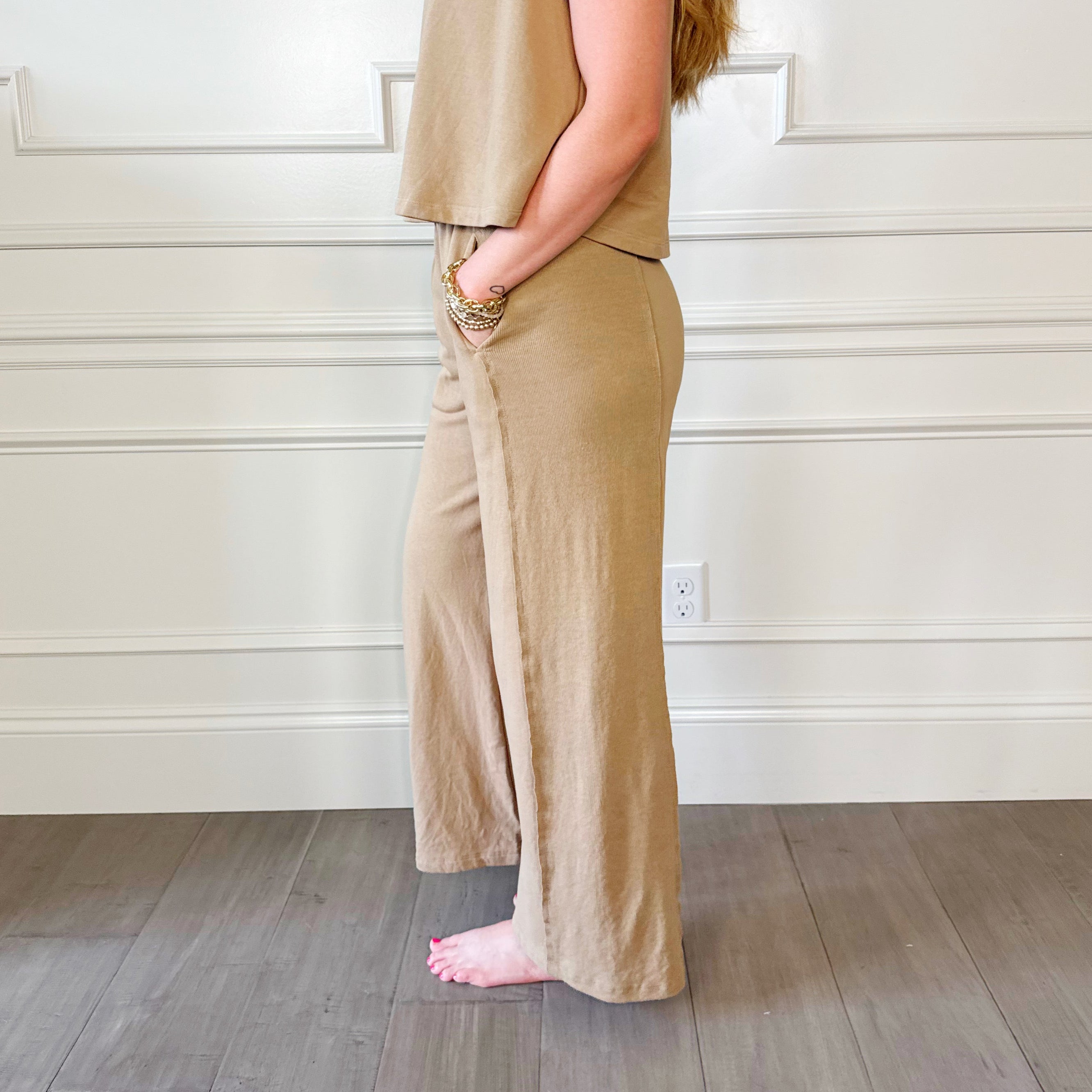 Dark Tan Flowy Pant