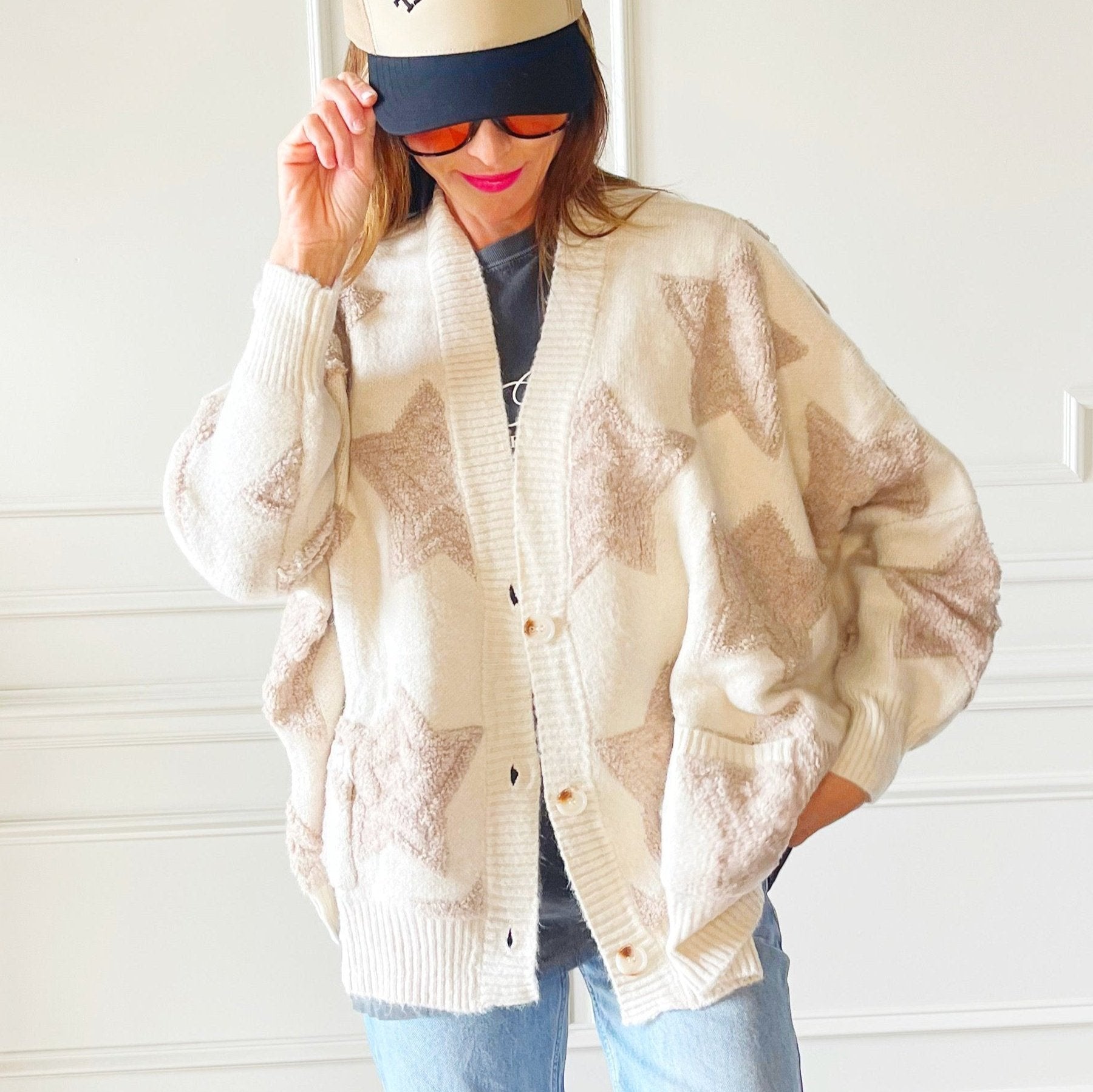 Oversized Star Cream Cardigan