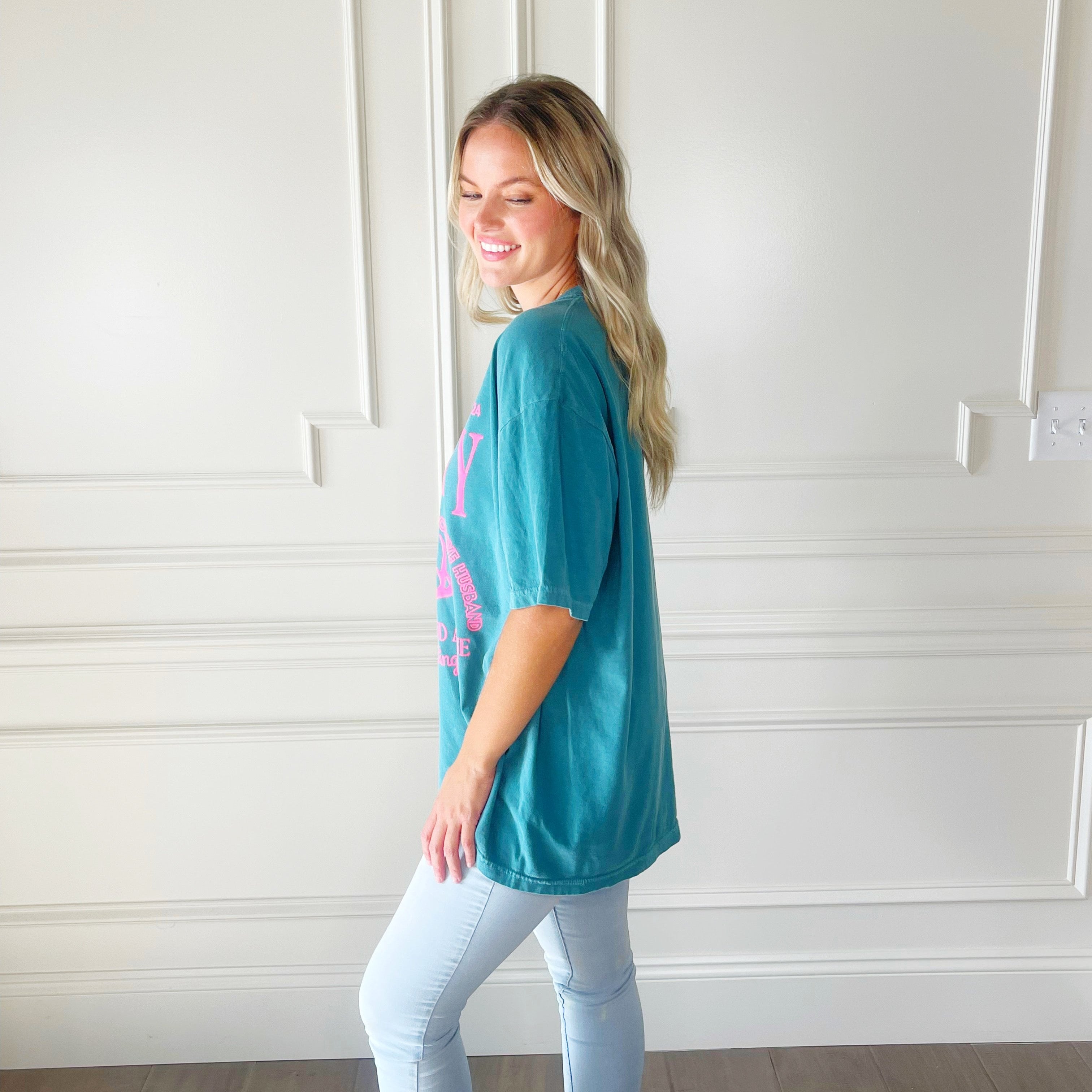 Seasonally Single Society Tee
