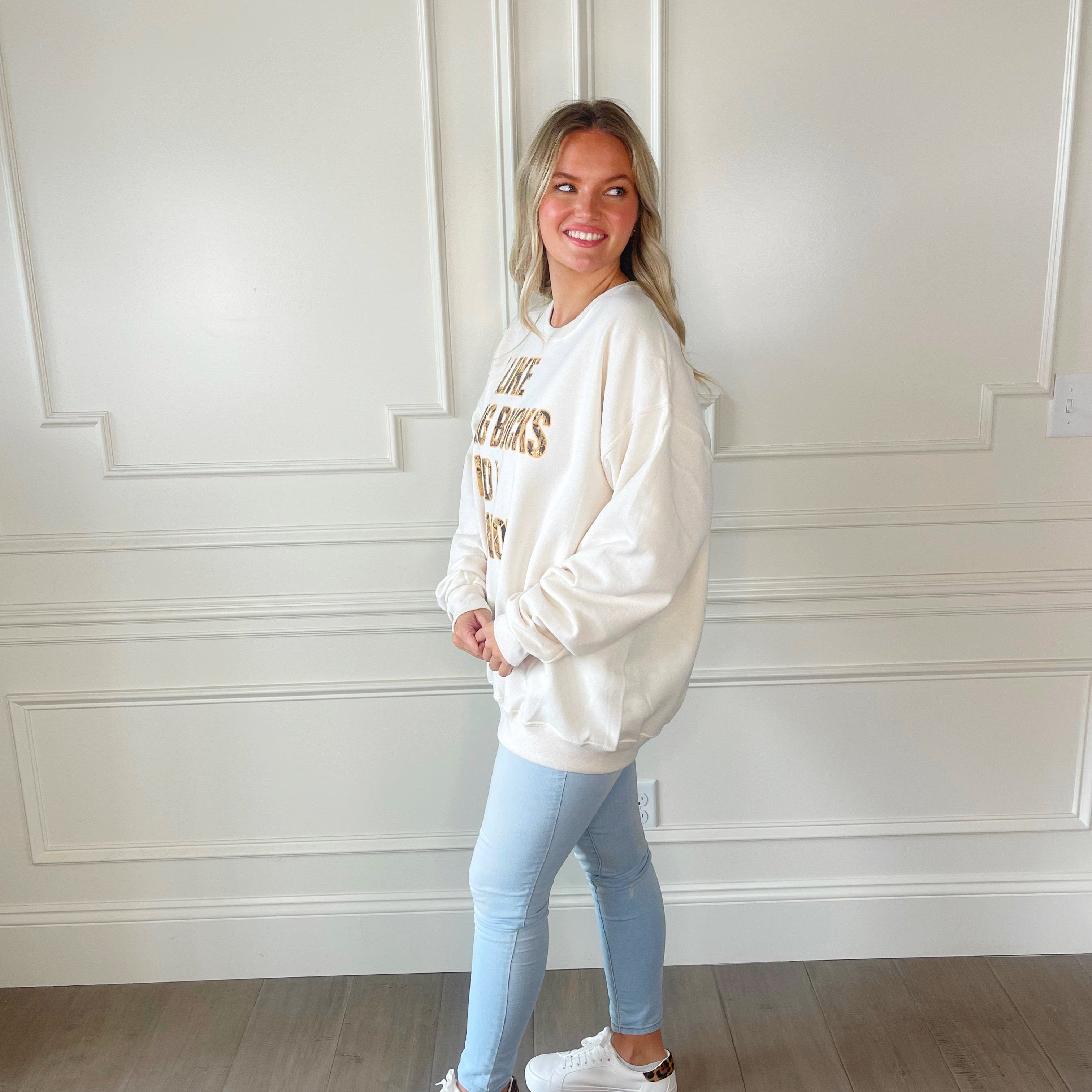 I like Big Bucks Sweatshirt