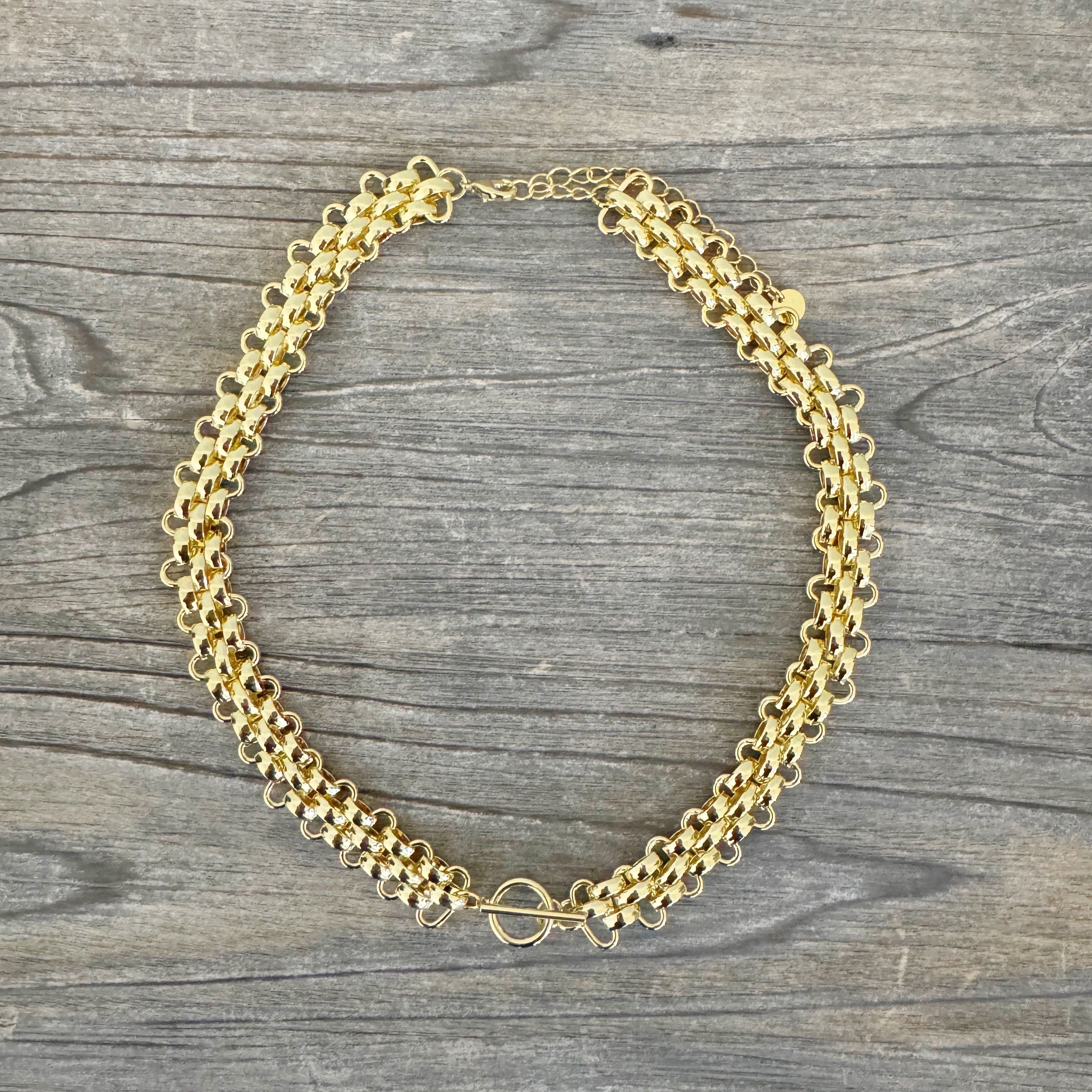 Golden Majesty Collar