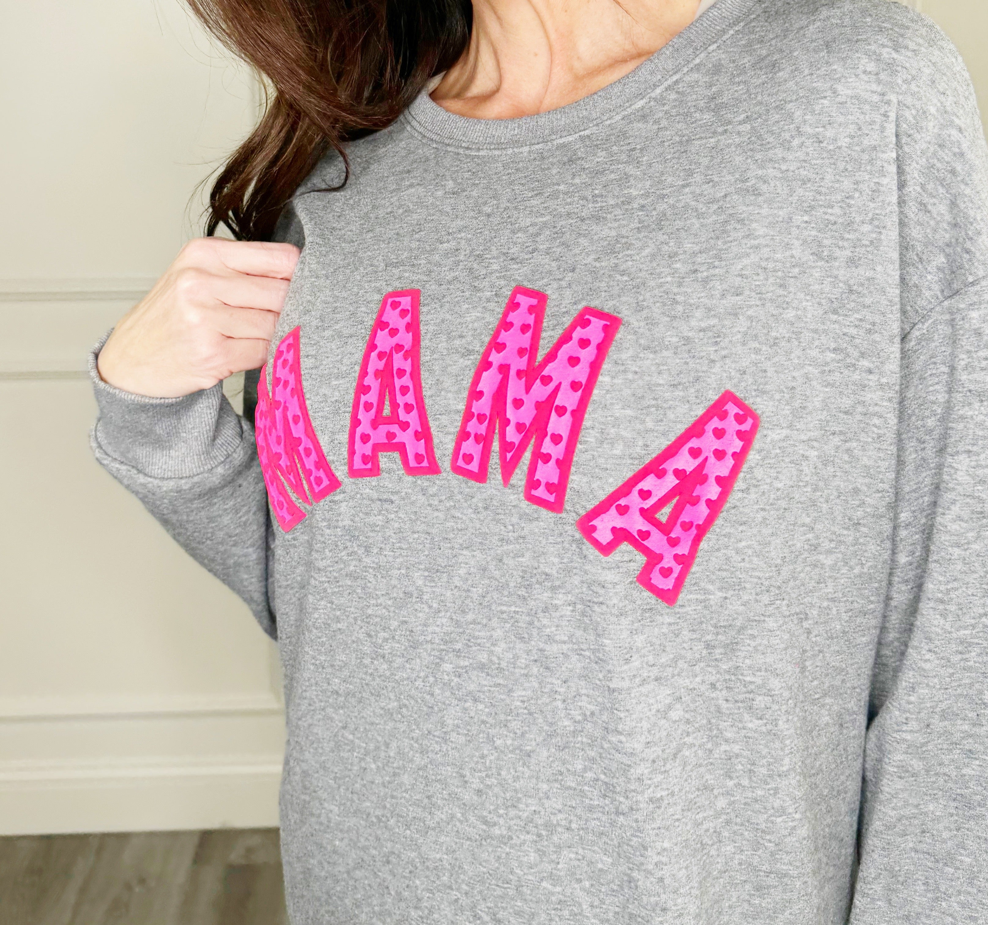 Puff Mama with hearts P&P Sweatshirt