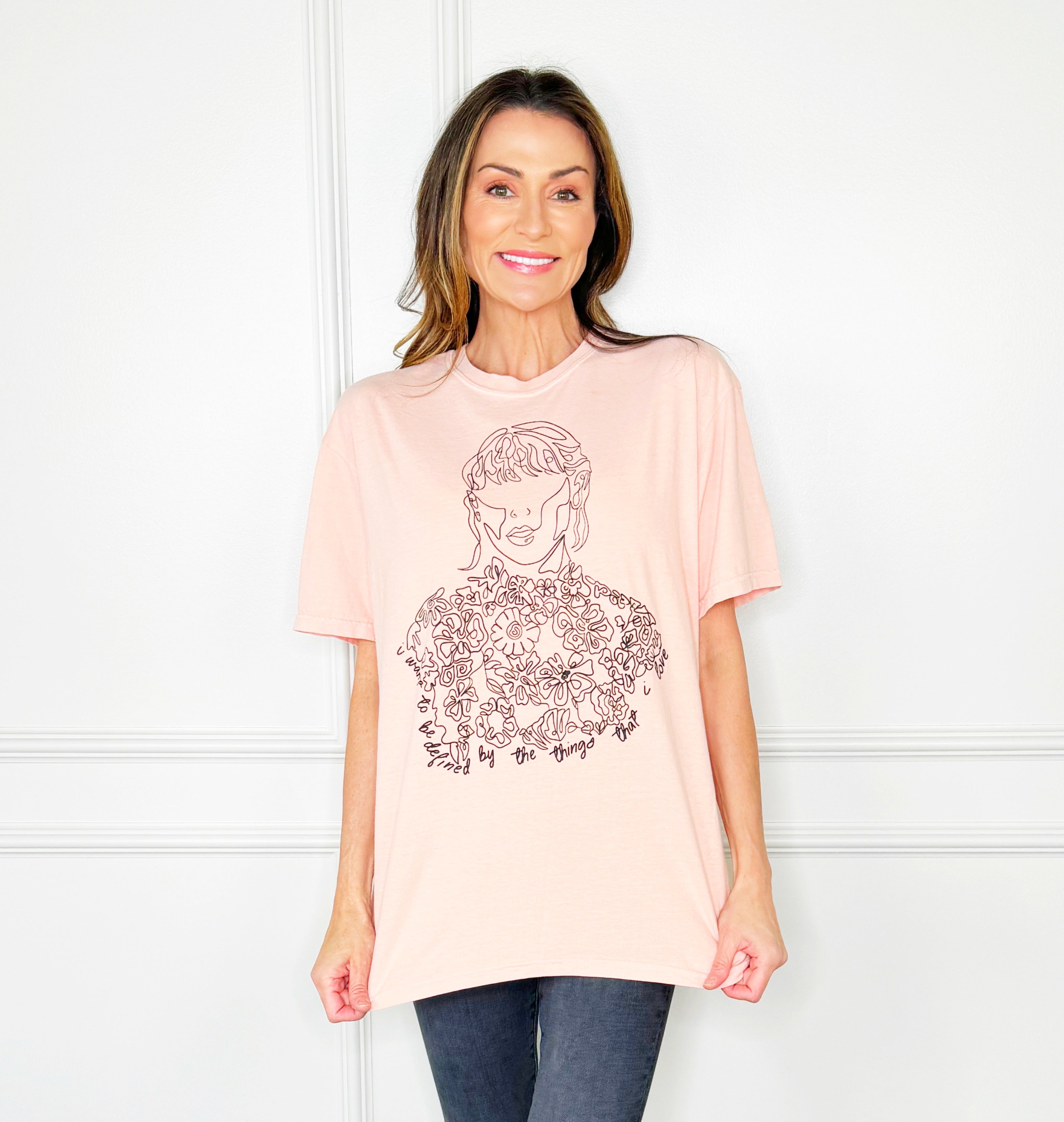 Taylor Flower Outline Tee Youth & Adult