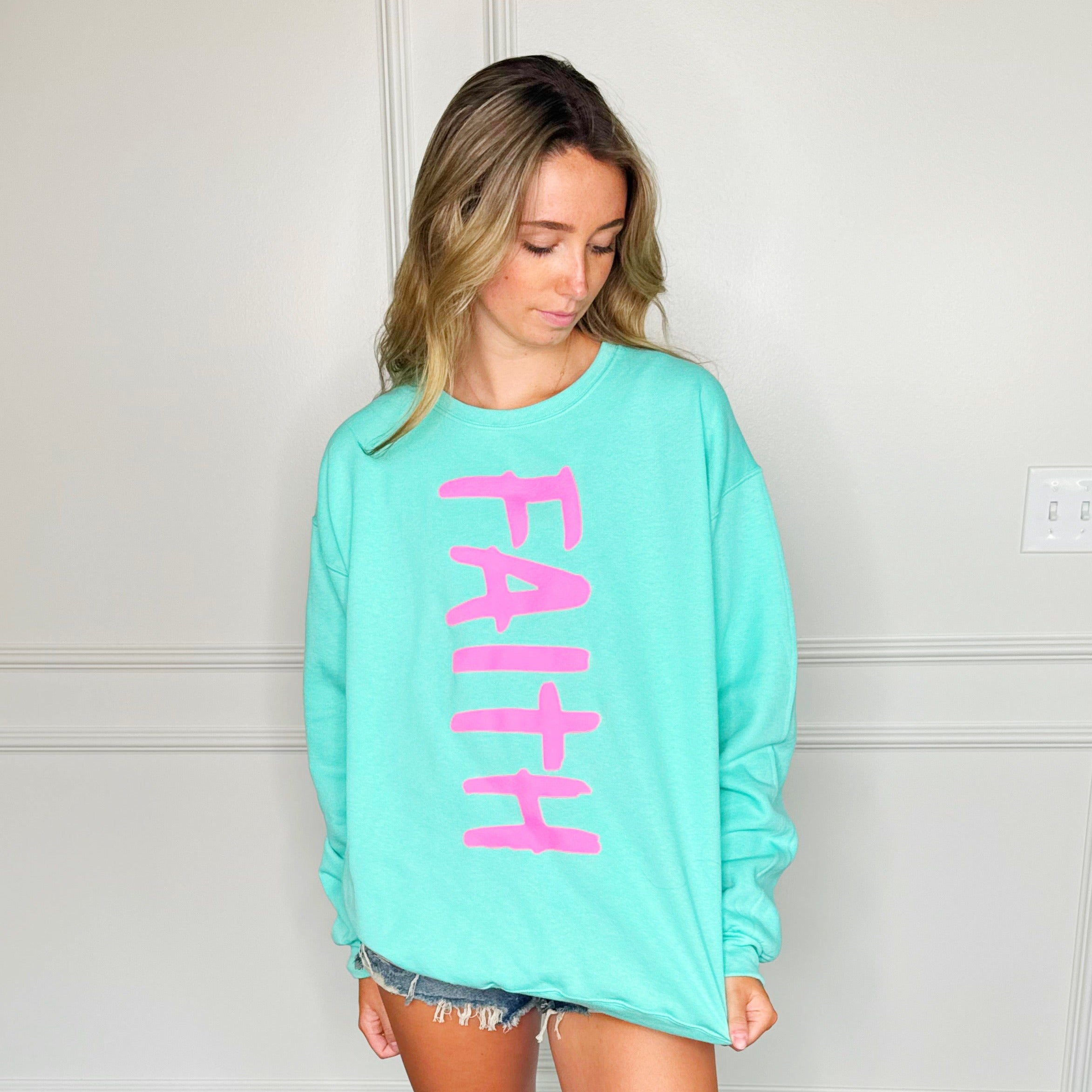 Puff Pink Vertical Faith Sweatshirt