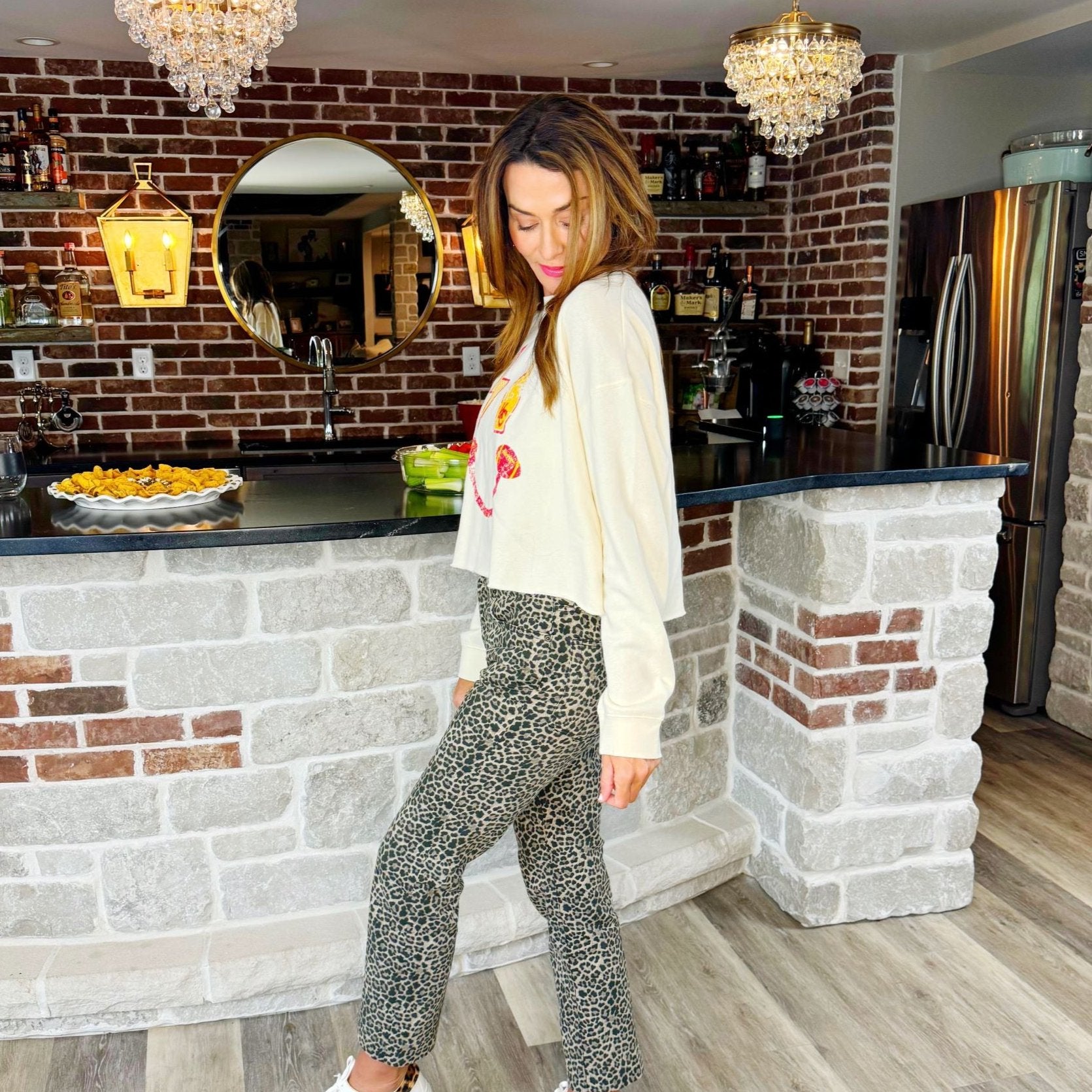 KC Smiley Cropped Sweatshirt