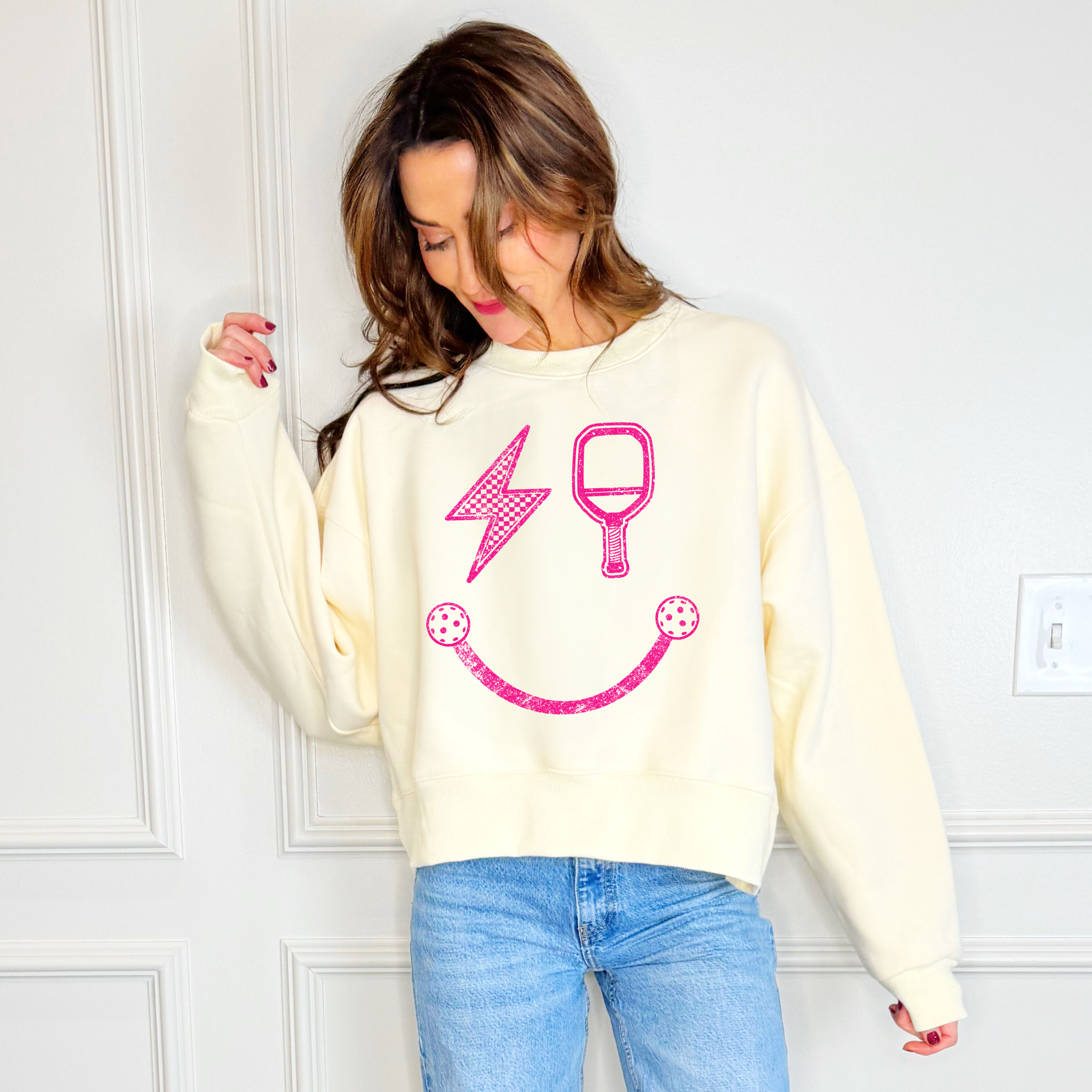 Pickleball Smiley Crop Sweatshirt