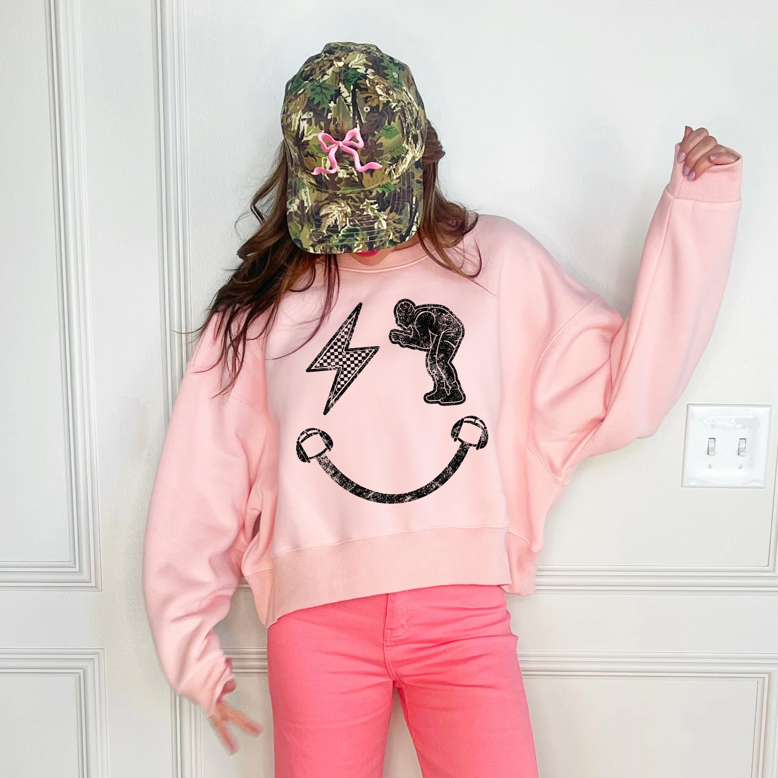Wrestling Smiley Crop Sweatshirt